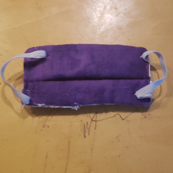 A homemade frozen 2 mask - Picture 2 of 2